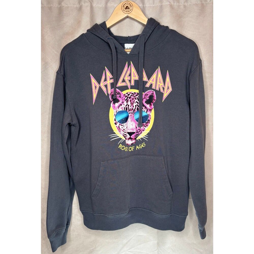 Def Leppard Rock of Ages Hoodie Medium Gray Sweatshirt Rock Band